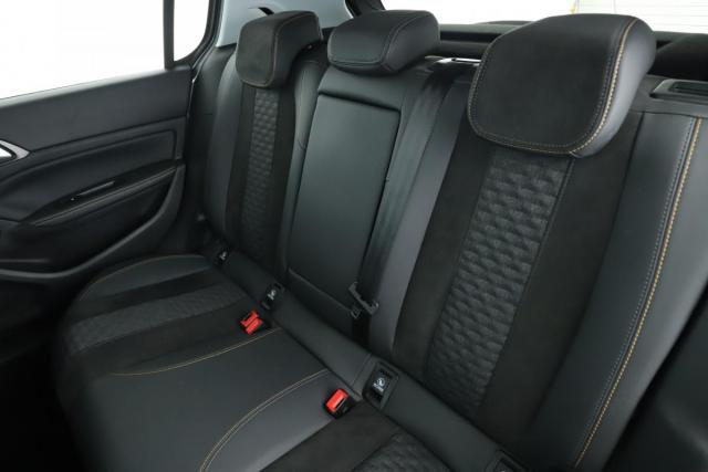 Peugeot 308 image 7