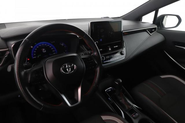 Toyota Corolla image 6