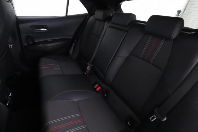 Toyota Corolla image 9