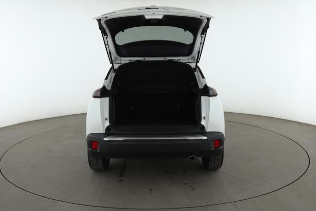 Peugeot 2008 image 1