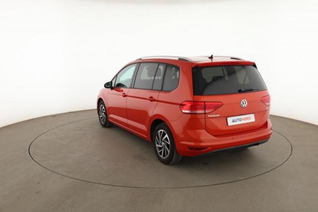Volkswagen Touran image 8