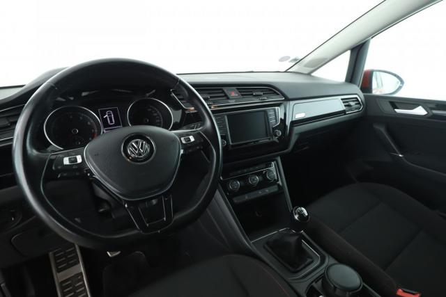 Volkswagen Touran image 5