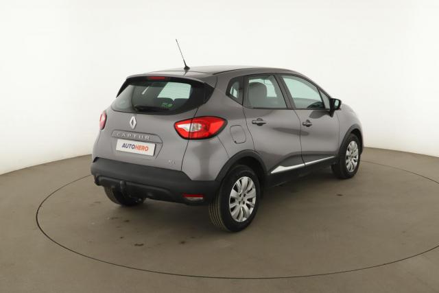 Renault Captur image 9