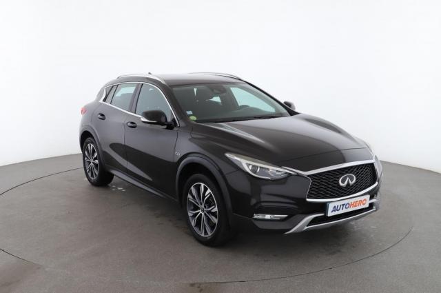 Infiniti Qx30 image 1