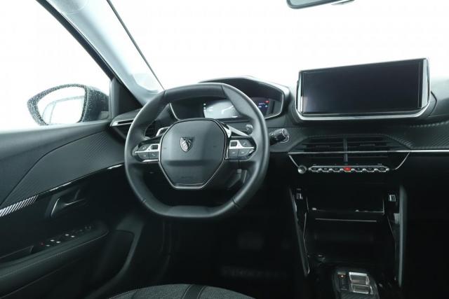 Peugeot 208 image 7