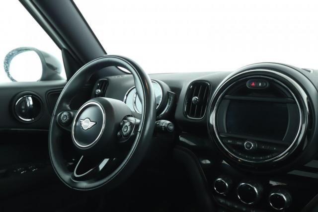 Mini Countryman image 5