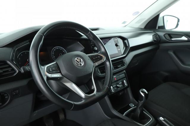 Volkswagen T-Cross image 7