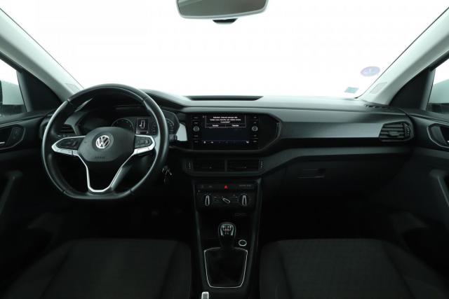 Volkswagen T-Cross image 9