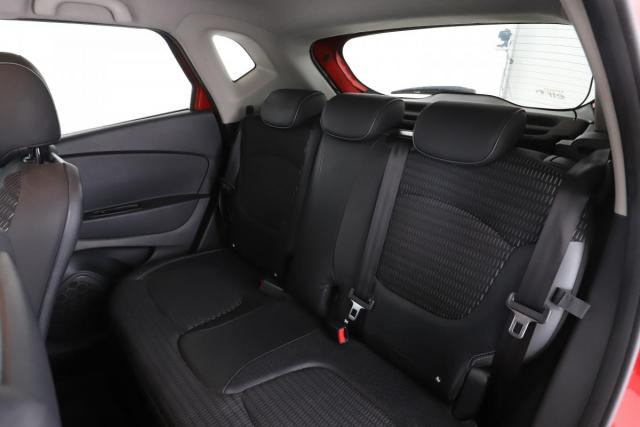 Renault Captur image 8