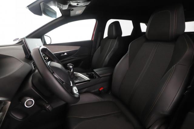 Peugeot 3008 image 3