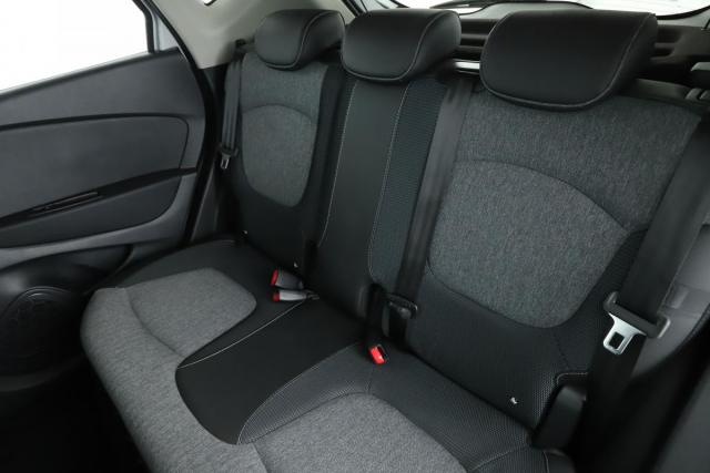 Renault Captur image 1