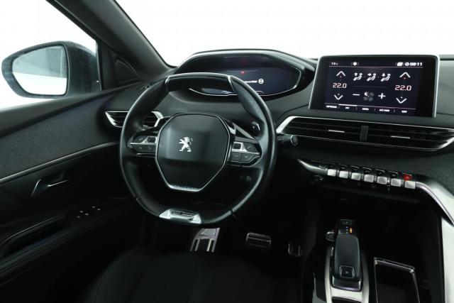 Peugeot 5008 image 6