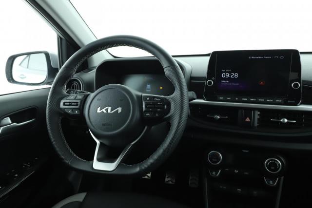 Kia Picanto image 8