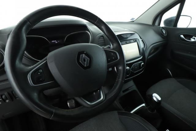 Renault Captur image 1