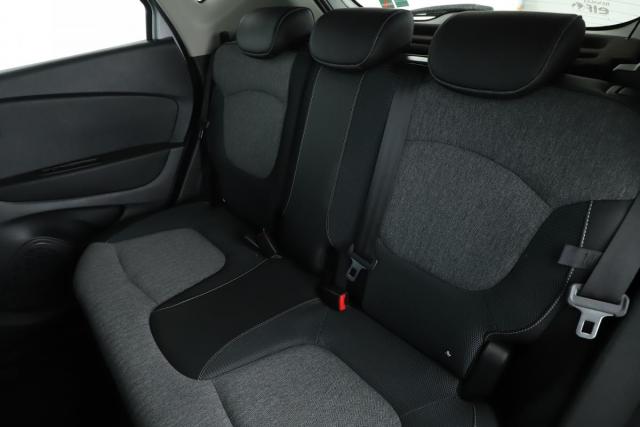 Renault Captur image 2