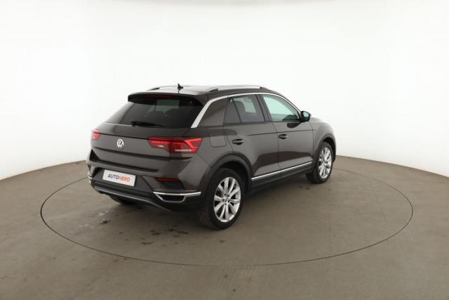 Volkswagen T-Roc image 6