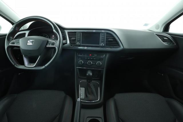 Seat Leon image 2