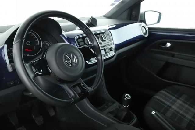 Volkswagen Up! image 6