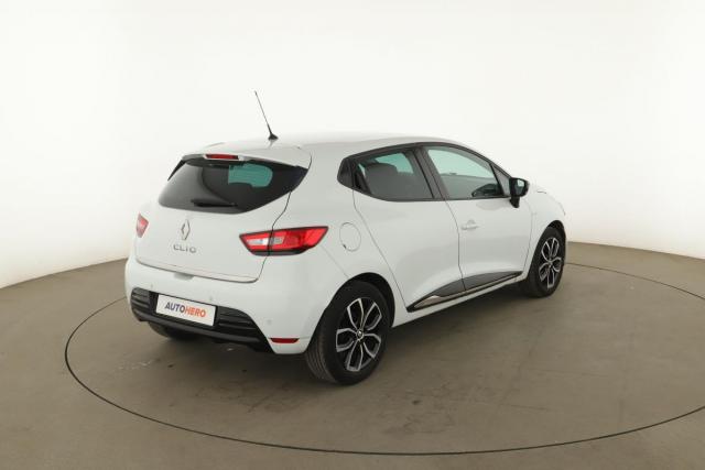 Renault Clio image 9