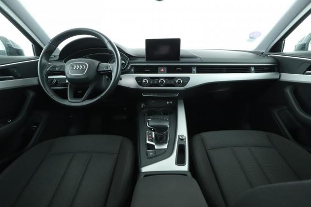 Audi A4 image 3