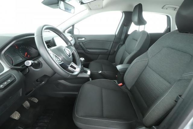 Renault Captur image 9