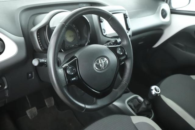 Toyota Aygo image 2