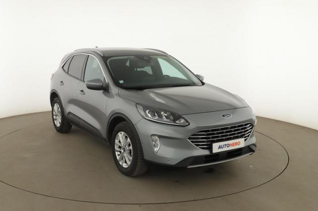 Ford Kuga image 9