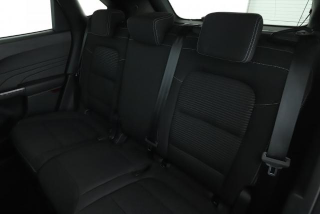 Ford Kuga image 3