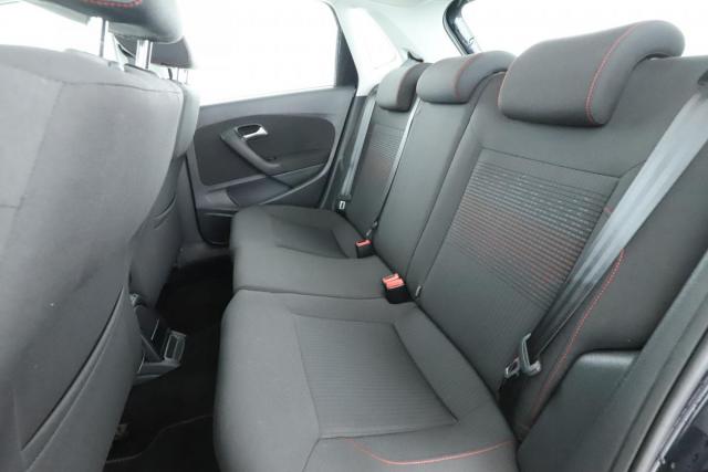 Volkswagen Polo image 7