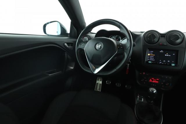 Alfa Romeo Mito image 6