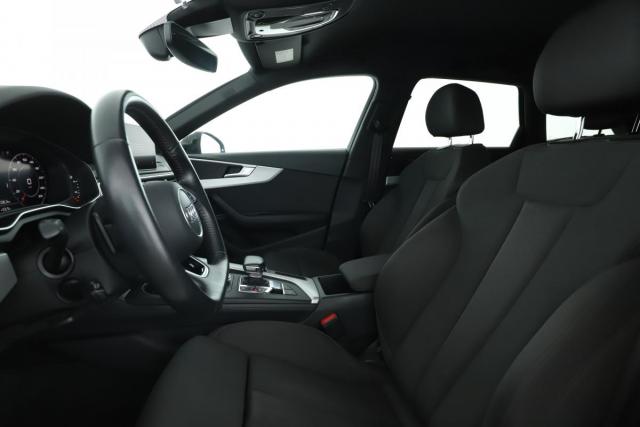 Audi A4 Allroad image 8