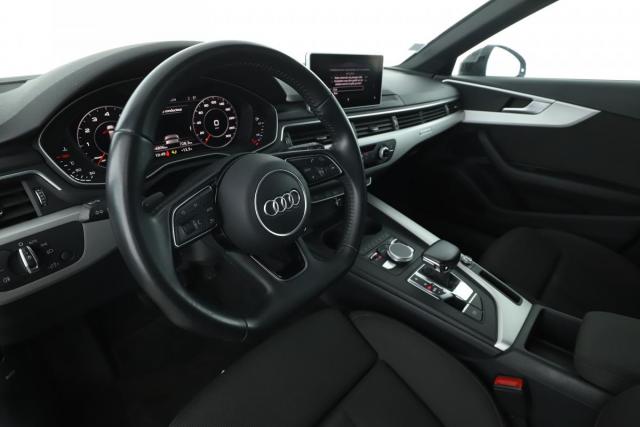 Audi A4 Allroad image 7