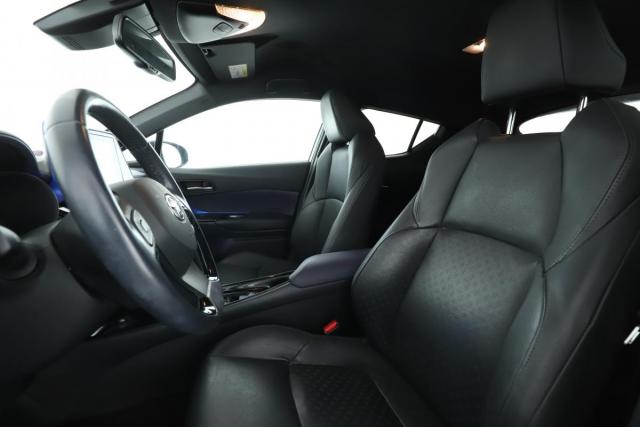 Toyota C-Hr image 3