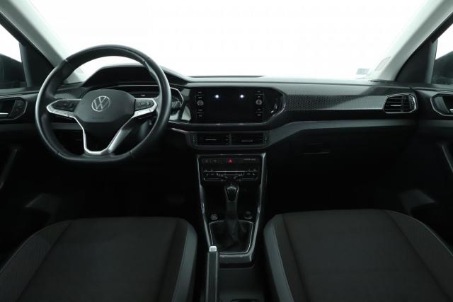 Volkswagen T-Cross image 5