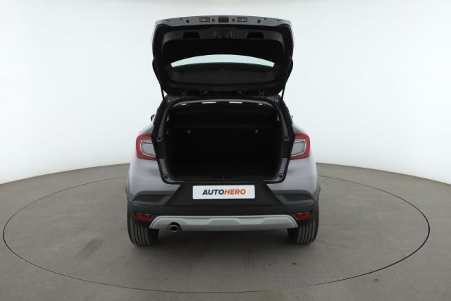 Renault Captur image 9