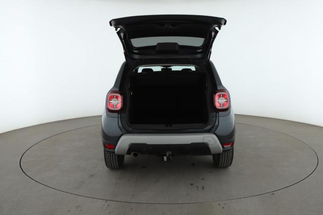 Dacia Duster image 1