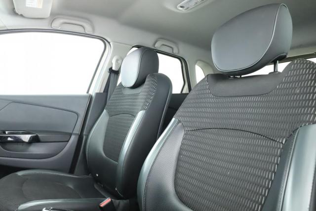 Renault Captur image 2