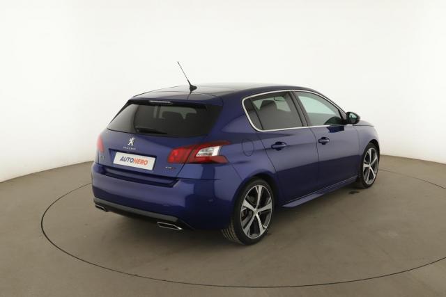 Peugeot 308 image 8