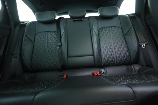 Audi A6 Avant image 9