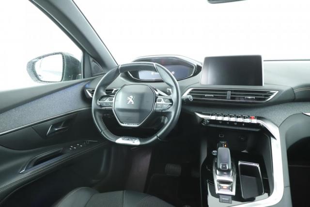 Peugeot 5008 image 3