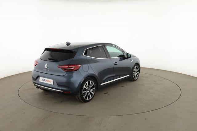 Renault Clio image 8