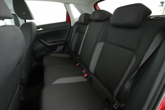 Volkswagen Polo image 9
