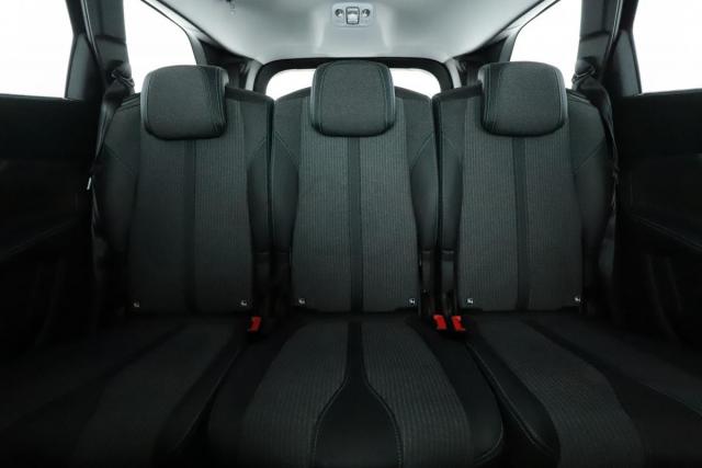 Peugeot 5008 image 5