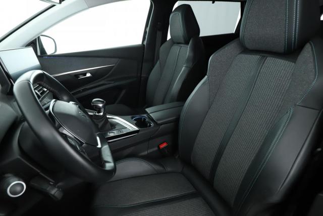 Peugeot 5008 image 9