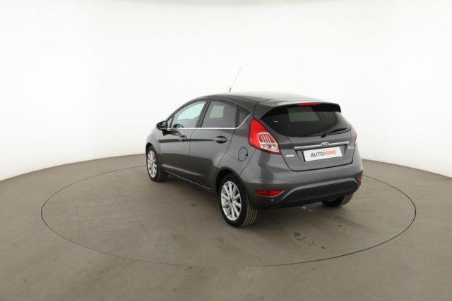Ford Fiesta image 8