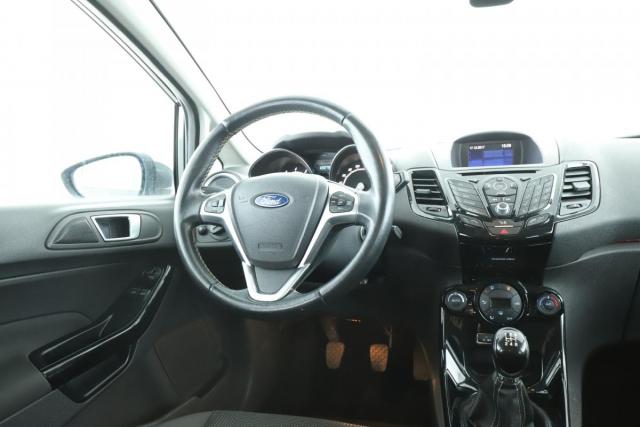Ford Fiesta image 3