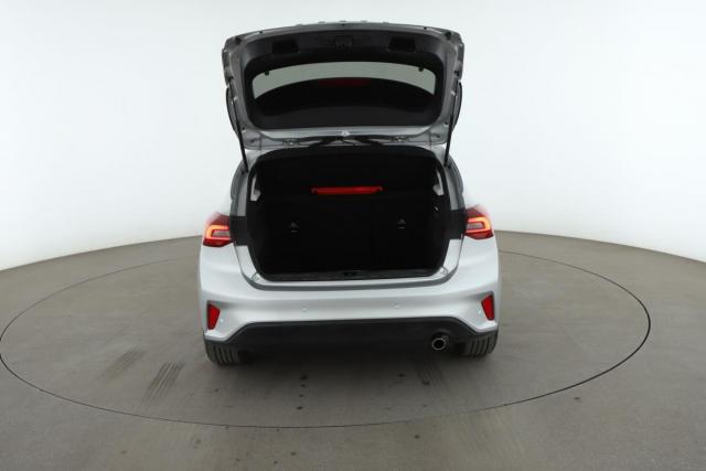 Ford Focus image 7