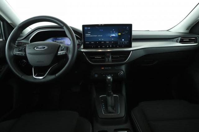 Ford Focus image 9