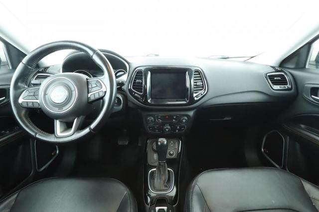Jeep Compass image 8