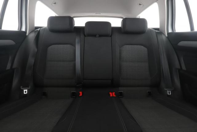 Volkswagen Passat Sw image 5